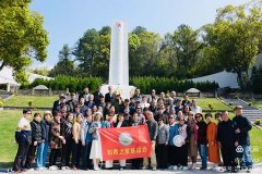 �廳�������ң����к�ɫ���� ��������֪��֮�Ҳμӻ